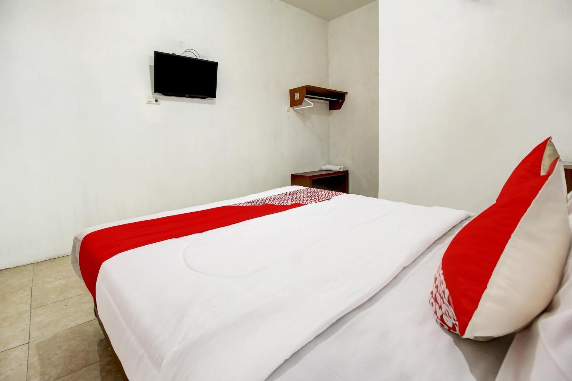 Oyo Life 3415 Penginapan Wimane ปาเลมบัง ภายนอก รูปภาพ