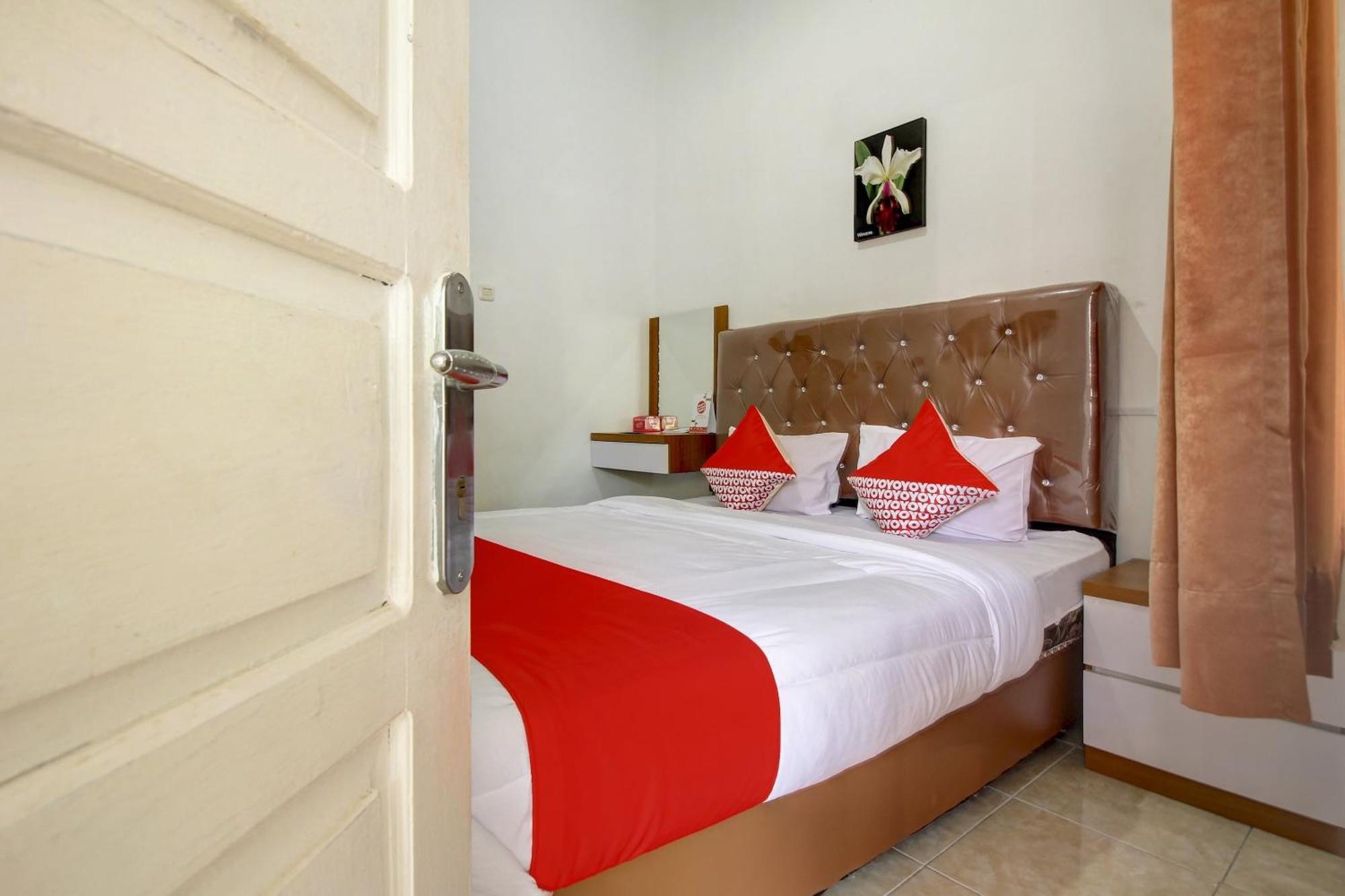 Oyo Life 3415 Penginapan Wimane ปาเลมบัง ภายนอก รูปภาพ